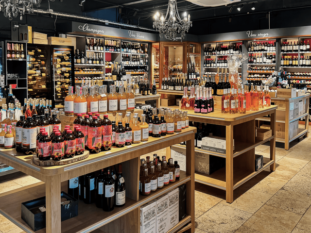 Le Château, Maison des Saveurs Cave